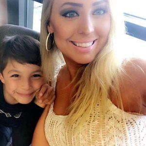 Meet your Posher, Ceira